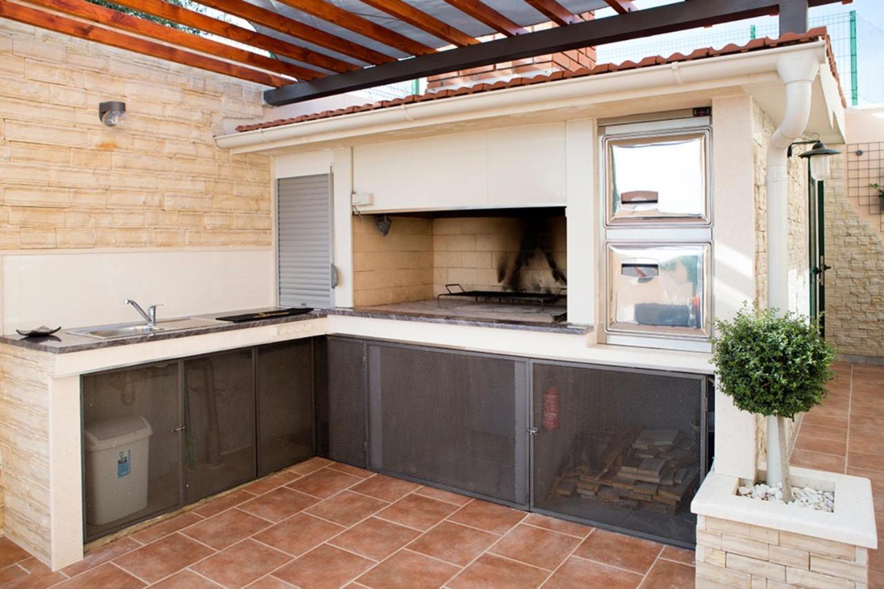 Apartment Sasso Split Eksteriør billede